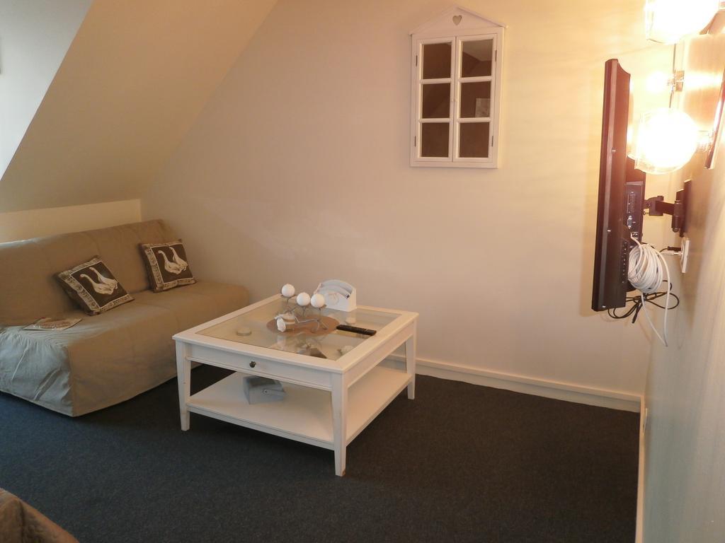 Escapade Au Coeur De Honfleur Avec Parking Prive Et Vue Panoramique Apartment ห้อง รูปภาพ