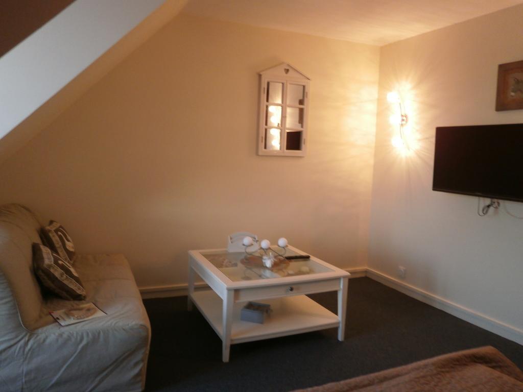 Escapade Au Coeur De Honfleur Avec Parking Prive Et Vue Panoramique Apartment ห้อง รูปภาพ